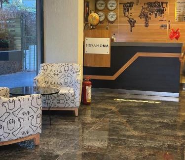 Guzeloba Mahallesi Hotel | Ramona Lara