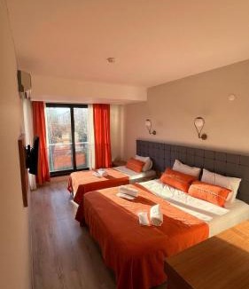 Guzeloba Mahallesi Hotel | Ramona Lara
