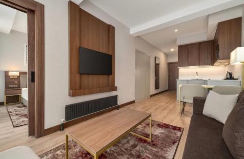 Esenyurt Hotel | Ramada Residences by Wyndham Istanbul Haramidere