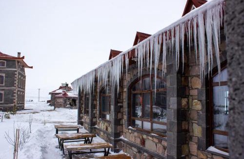 Cildir Hotel | Lake Cildir Lodge