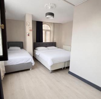 Karesi Hotel | GLR OTEL