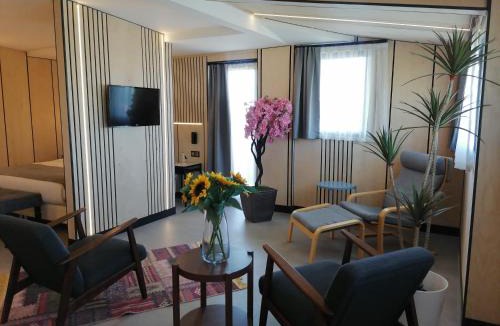 Erenler Hotel | N'Ala Otel