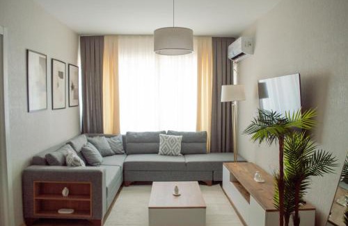 Esenyurt Apartment | Luxe Suite AI28