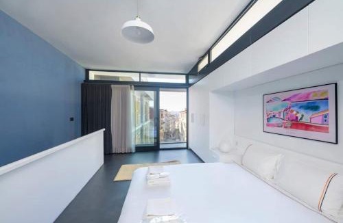 Taksim Hotel | Bright Modern Design New Duplex Loft Patio! #145