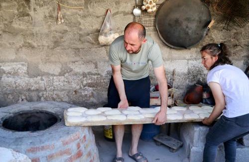 Ayvali Bed & Breakfast | Eka Cave Maison Authentic Cave Boutique Hotel in Cappadocia Village