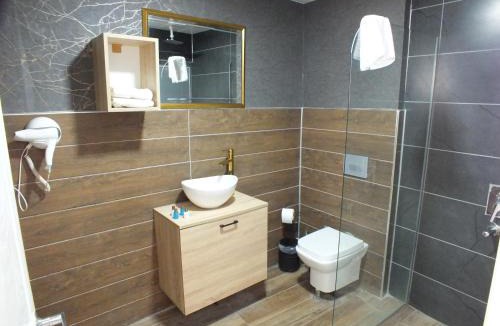 Kizilay Hotel | ÇANKAYA SUIT HOTEL