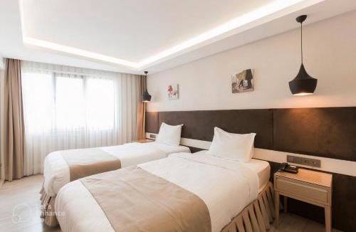 Osmanbey Apartment | Carina Park Suites Nisantasi