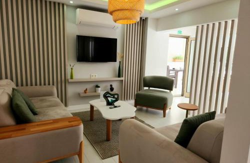 Eski Lara Hotel | Karden Otel