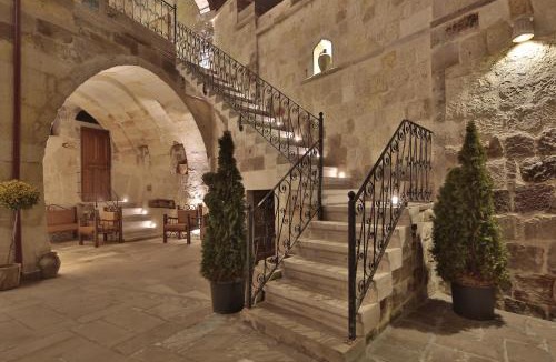 Goreme Hotel | Aren Cave Hotel And Art Gallery