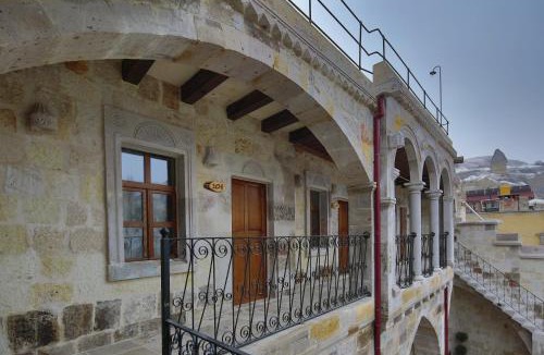 Goreme Hotel | Aren Cave Hotel And Art Gallery