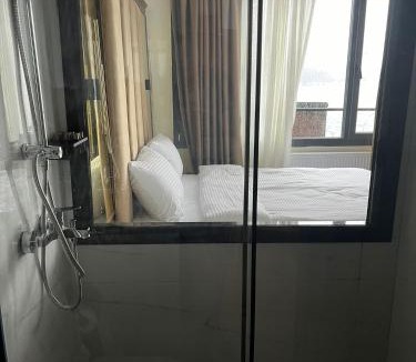 Ortakoy Hotel | Lokka Hotel Ortakoy