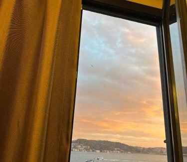 Ortakoy Hotel | Lokka Hotel Ortakoy