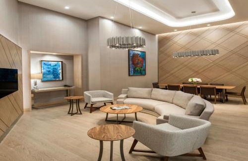 Bakırkoy Hotel | Renaissance Polat Istanbul Hotel