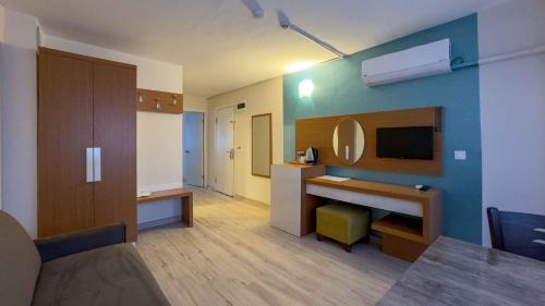 Kusadasi City Centre Hotel | La Bella Suit Otel