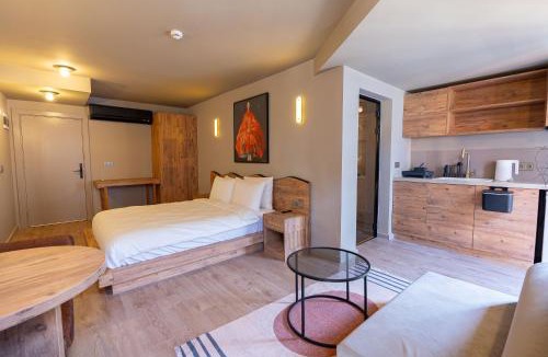 Besiktas Hotel | Tare Houses