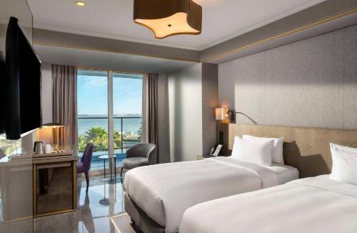 Zeytinburnu Hotel | Radisson Blu Hotel Istanbul Ottomare
