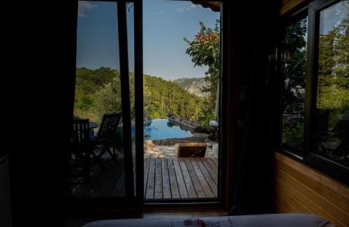 Kumluca Ski Chalet | Villa Mutaf