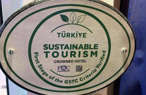 Sirkeci Hotel | Crowned Hotel
