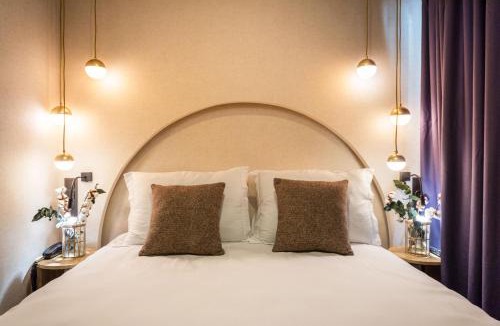 Kepez Hotel | Ema Houses