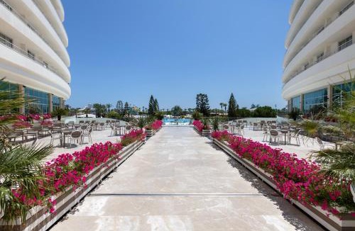 Guzeloba Mahallesi Resort | Miracle Resort Hotel