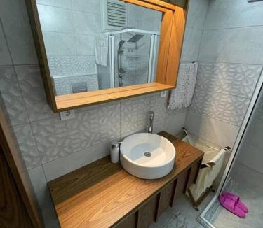 Karsiyaka Apartment | Çift klimalı, 110m2, 3+1, metro 5dk, 1000mbps inte