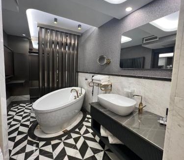 Anıttepe Mahallesi Hotel | Altinel Ankara Hotel & Convention Center