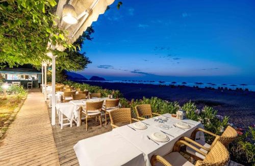 Cirali Bed & Breakfast | Etenna Beach Bungalows