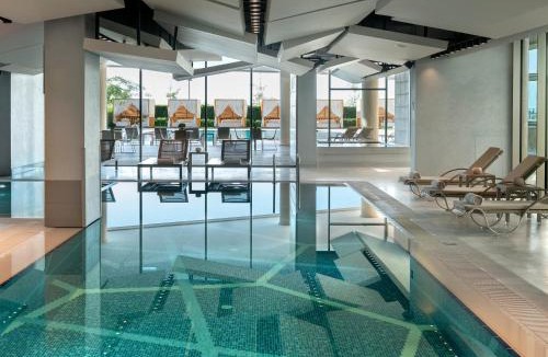 Bakırkoy Hotel | Crowne Plaza Florya Istanbul by IHG
