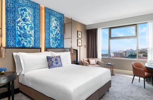 Taksim Hotel | The Ritz-Carlton, Istanbul at the Bosphorus