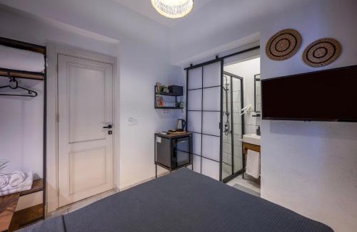 Kaleici Hotel | The Easy Rooms Verandah