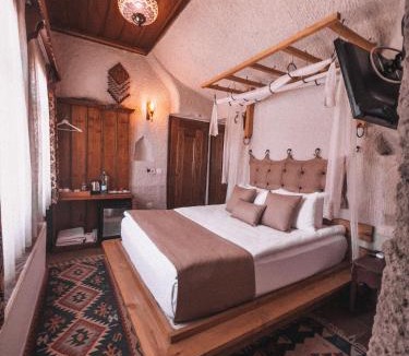 Goreme Hotel | Local Cave House