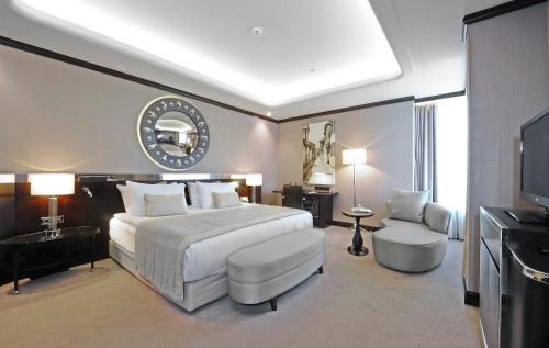 Nilufer Hotel | Crowne Plaza Bursa Convention Center & Thermal Spa by IHG