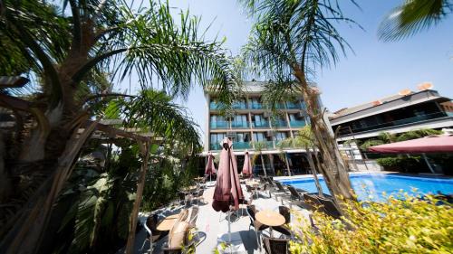 Eski Lara Hotel | Laren Family Hotel & Spa - Boutique Class