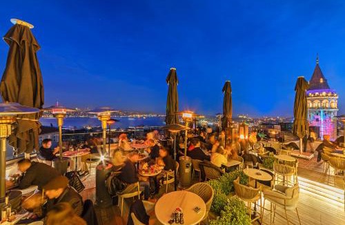 Galata Hotel | Meroddi Barnathan Hotel