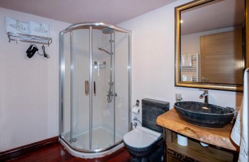 Sirinsulhiye Hotel | The Canyon Kartepe and Restoran