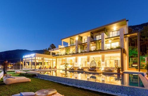 Karaoz Hotel | Melanippe Relaxing Hotel