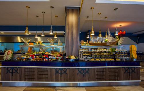 Turkler Hotel | Eftalia Marin Resort