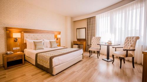 Mezetli Hotel | Yücesoy Liva Hotel Spa & Convention Center Mersin