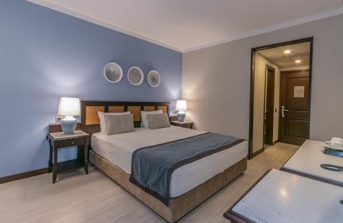 Guzeloba Mahallesi Hotel | Lara Park Hotel