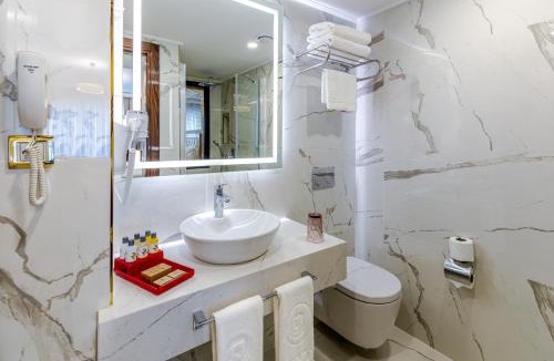 Beyazit Hotel | Beethoven Senfoni Hotel