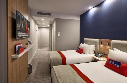 Sirinevler Mahallesi Hotel | Holiday Inn Express - Istanbul - Atakoy Metro by IHG