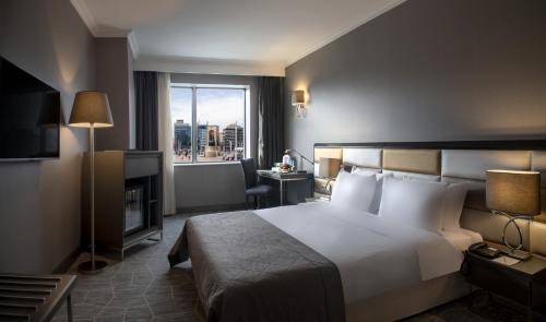 Gumussuyu Mahallesi Hotel | Taksim Square Hotel