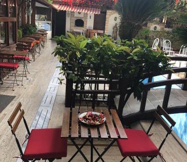 Kaleici Hotel | Hotel Karyatit Kaleici