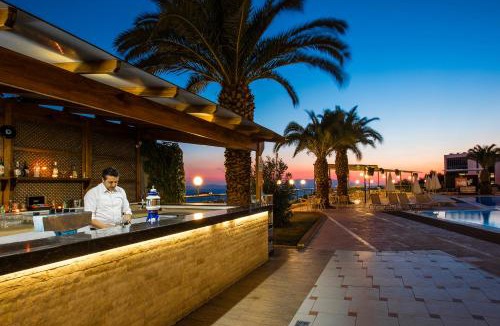 Kusadasi City Centre Hotel | City's Hill Hotel
