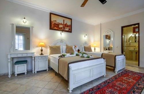 Kaleici Hotel | La Paloma Hotel