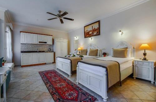 Kaleici Hotel | La Paloma Hotel