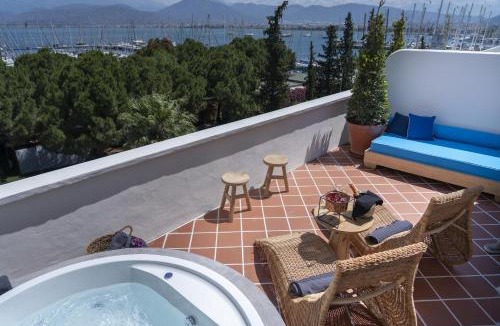 Fethiye City Center Hotel | Yacht Boheme Hotel-Boutique Class - Adults Only