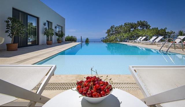 A 6-bedroom private, waterfront villa with an outdoor pool. Rents per week. in Fethiye/Faralya