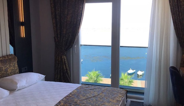 Cepnis Hotel