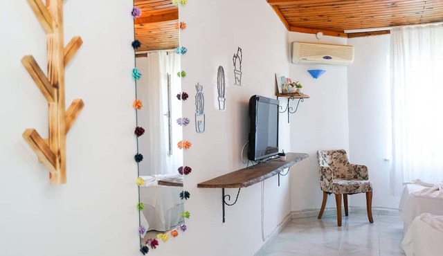 Örnek Motel in Gökçeada